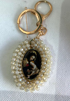 Llavero grande bordado