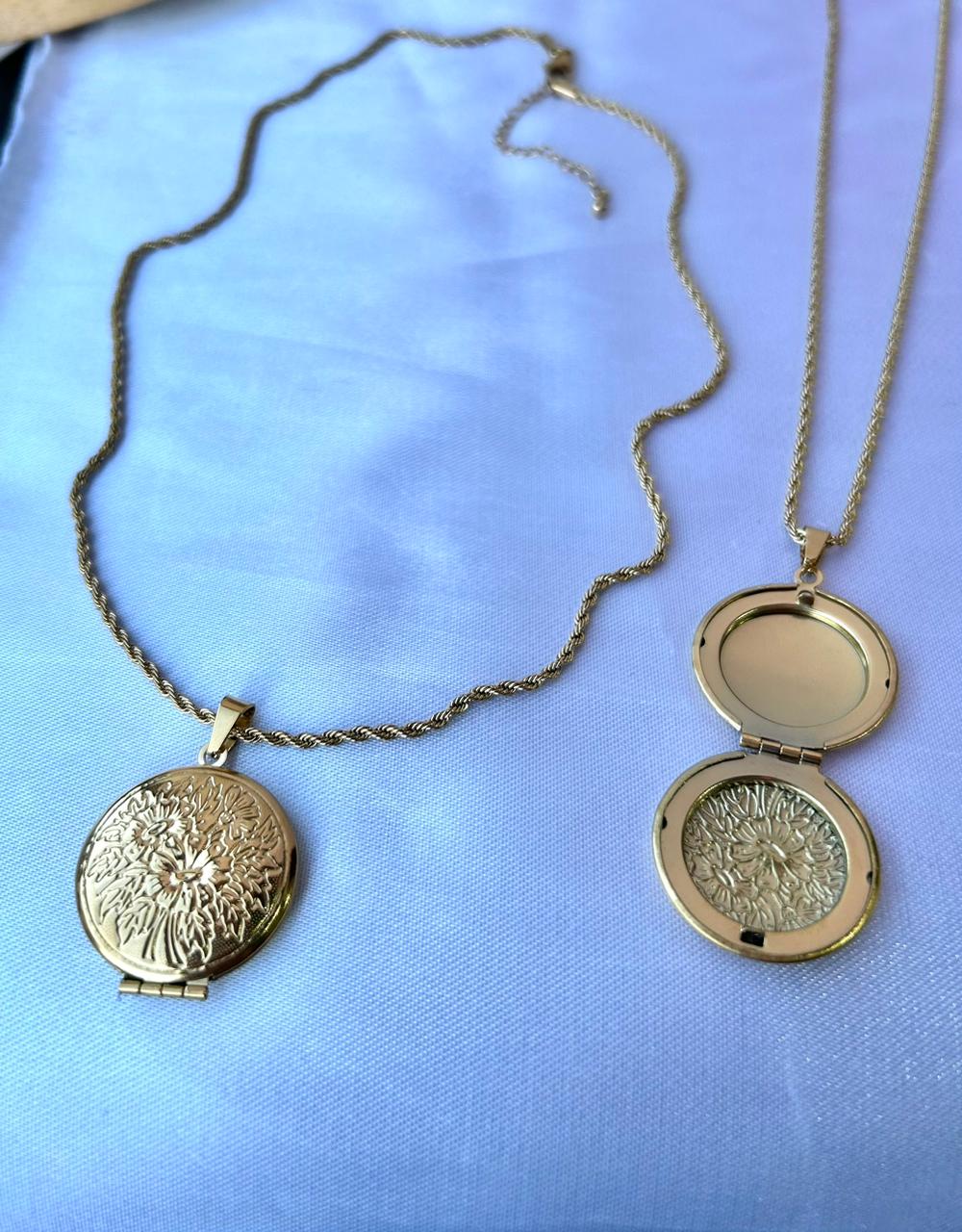 Cadena de torzal con relicario para fotos redondo