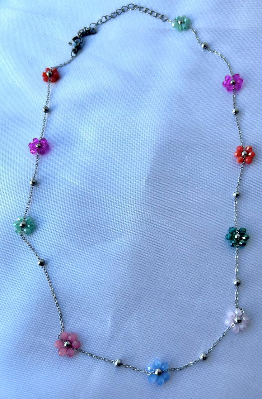 Collar de flores de cristal de colores