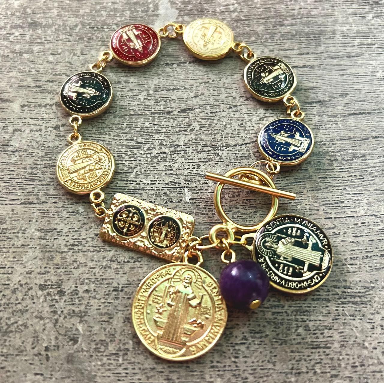 Brazalete de San Benito